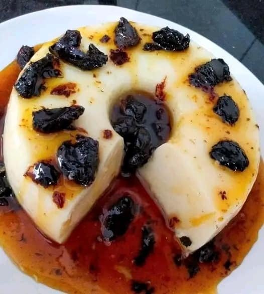 Pastel de helado con Crema de Cacao y Avellanas (Nutela ®) 432248405_1171281870522785_8900446745967063221_n